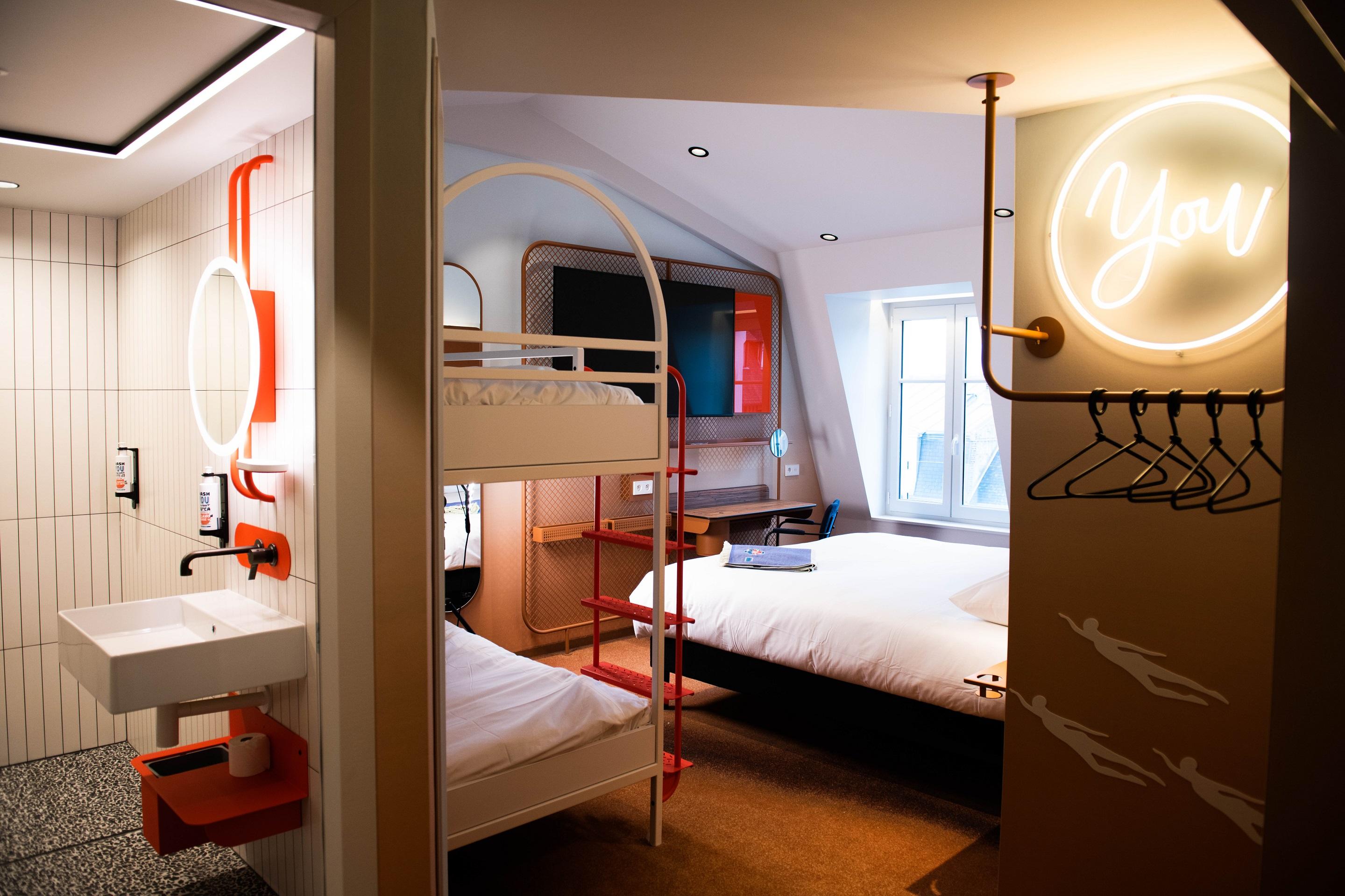 อินเตอร์-โฮเทล โดวีล คอนติเนนตัล Hotel โดวีลล์ ภายนอก รูปภาพ