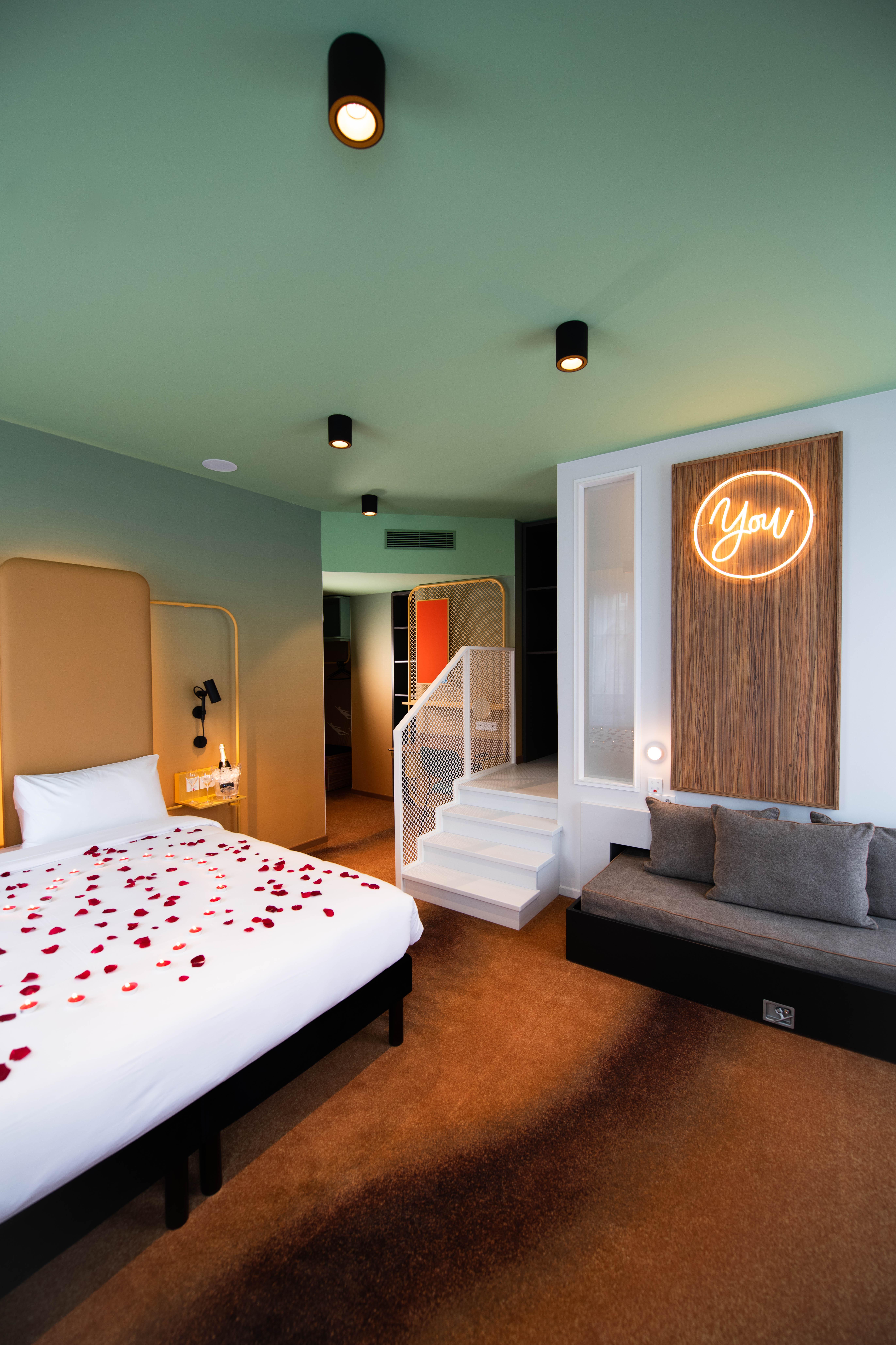 อินเตอร์-โฮเทล โดวีล คอนติเนนตัล Hotel โดวีลล์ ภายนอก รูปภาพ