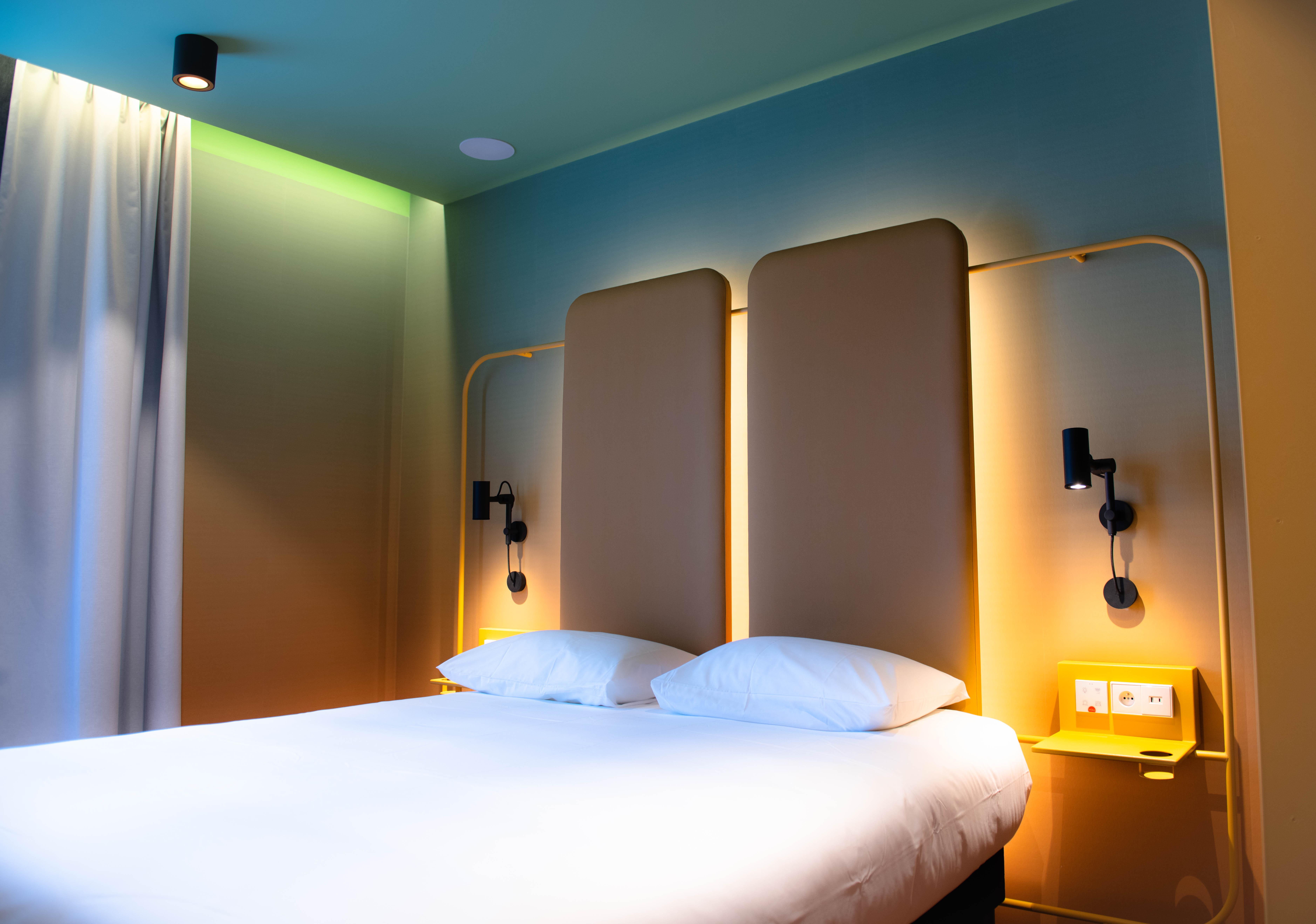 อินเตอร์-โฮเทล โดวีล คอนติเนนตัล Hotel โดวีลล์ ภายนอก รูปภาพ