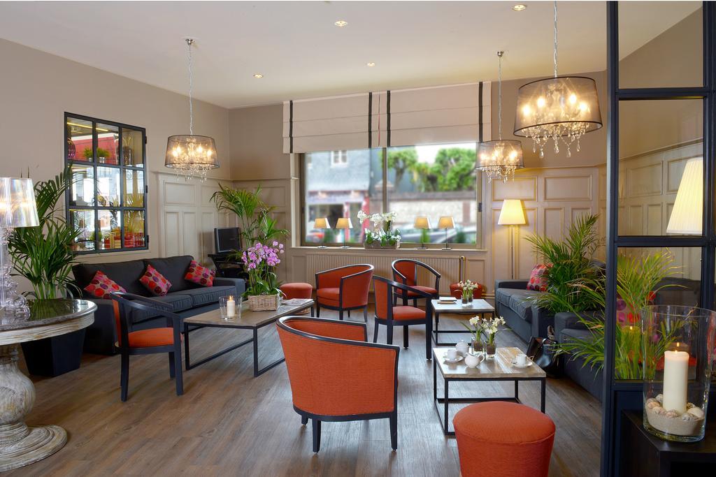 อินเตอร์-โฮเทล โดวีล คอนติเนนตัล Hotel โดวีลล์ ภายนอก รูปภาพ